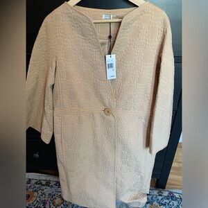 NWT Leon Max Limited Edition Long Tulip Quilted Coat. Size M.